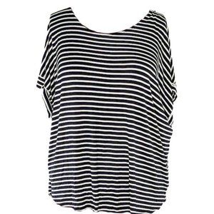 Black and White Striped Shirt Sleeved Tulip Top